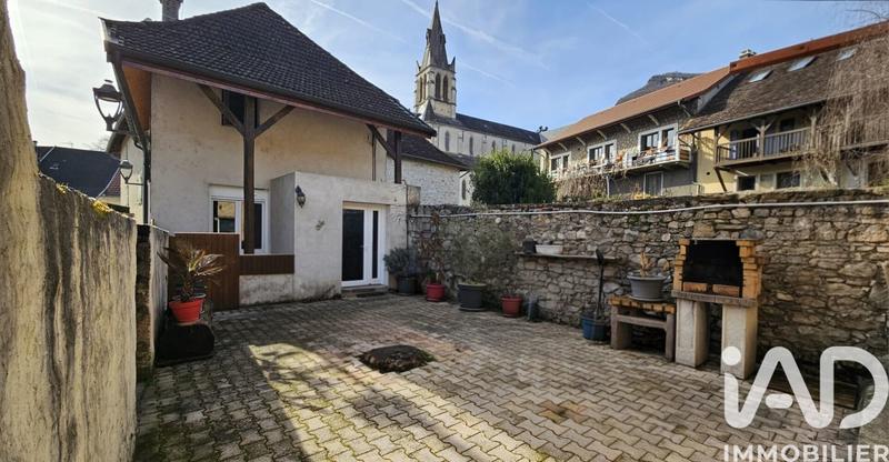 Maison - 98 m² - 5 pièces