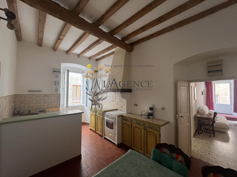 Appartement - 81 m² - 3 pièces