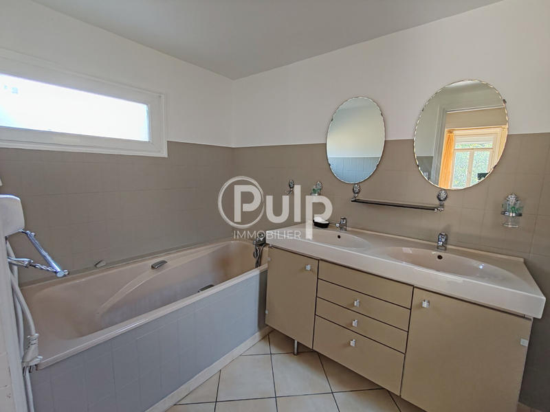 Fermette - 160 m² - 6 pièces