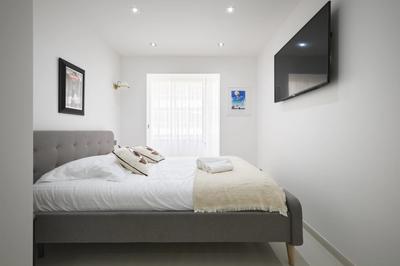 Appartement - 90 m² - 4 pièces