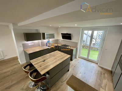 Maison - 175 m² - 6 pièces