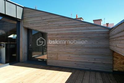 Appartement - 75 m² - 4 pièces