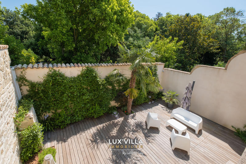 Mas - 210 m² - 5 pièces