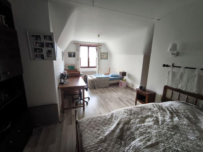 Propriété - 180 m² - 7 pièces