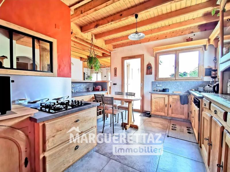 Maison - 155 m² - 7 pièces