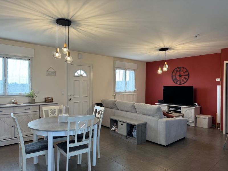 Maison - 95 m² - 4 pièces