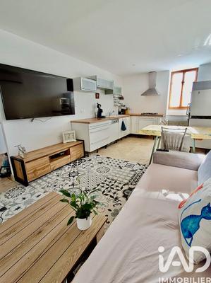 Maison - 100 m² - 6 pièces