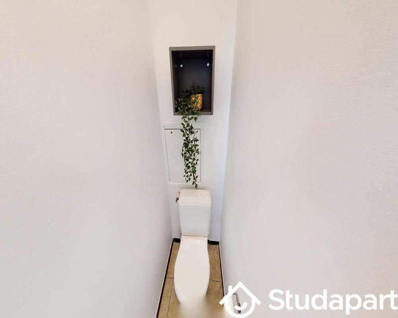 Chambre - 90 m² - 1 pièce