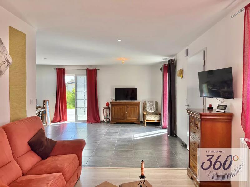 Maison - 85 m² - 4 pièces