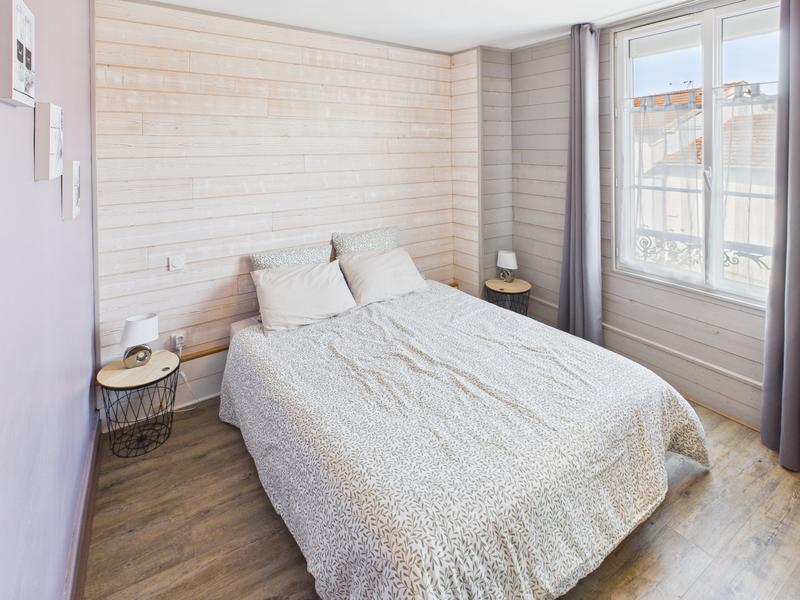 Maison - 320 m² - 12 pièces