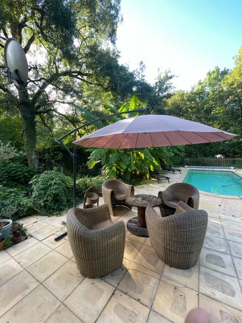 Bastide - 250 m² - 10 pièces