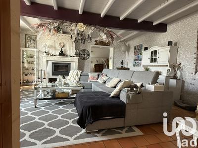 Maison - 190 m² - 5 pièces