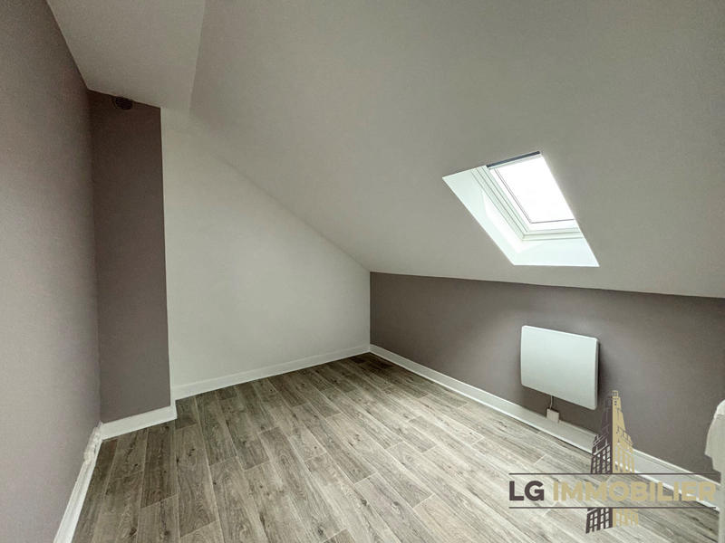 Maison - 87 m² - 7 pièces