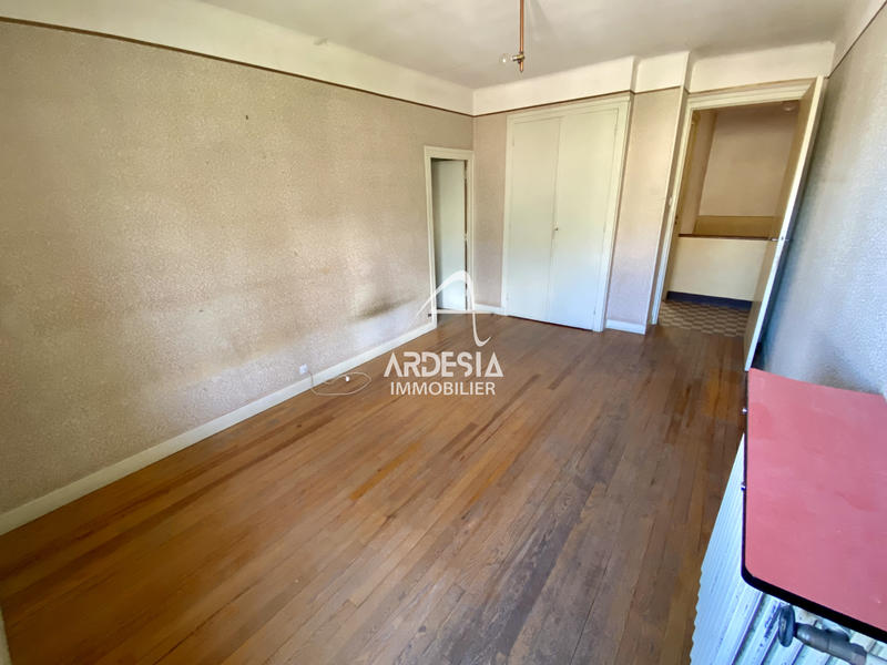 Maison - 137 m² - 7 pièces