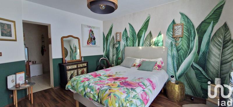 Maison - 240 m² - 7 pièces