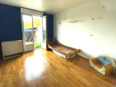 Maison - 81 m² - 4 pièces