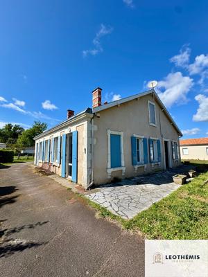 Maison ancienne - 165 m² - 8 pièces