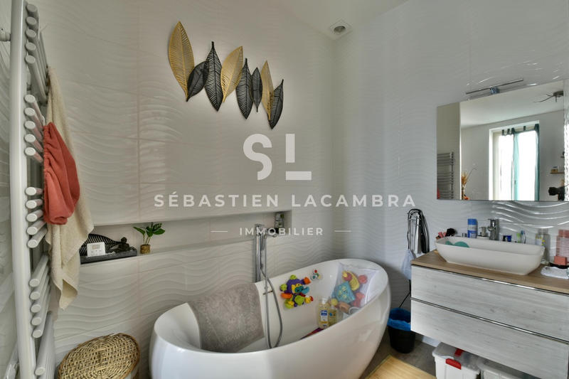 Maison - 109 m² - 3 pièces