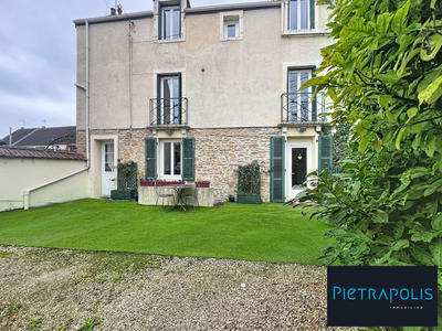 Maison ancienne - 108 m² - 6 pièces