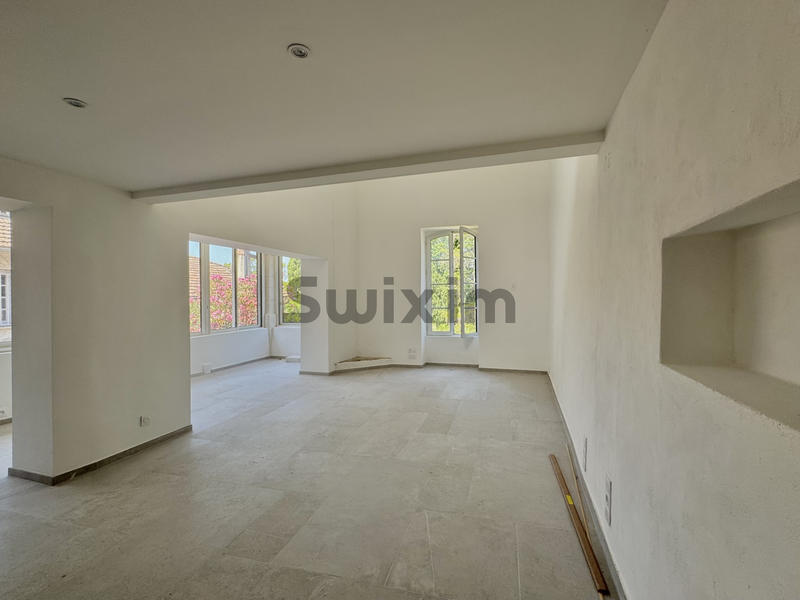 Appartement - 110 m² - 5 pièces