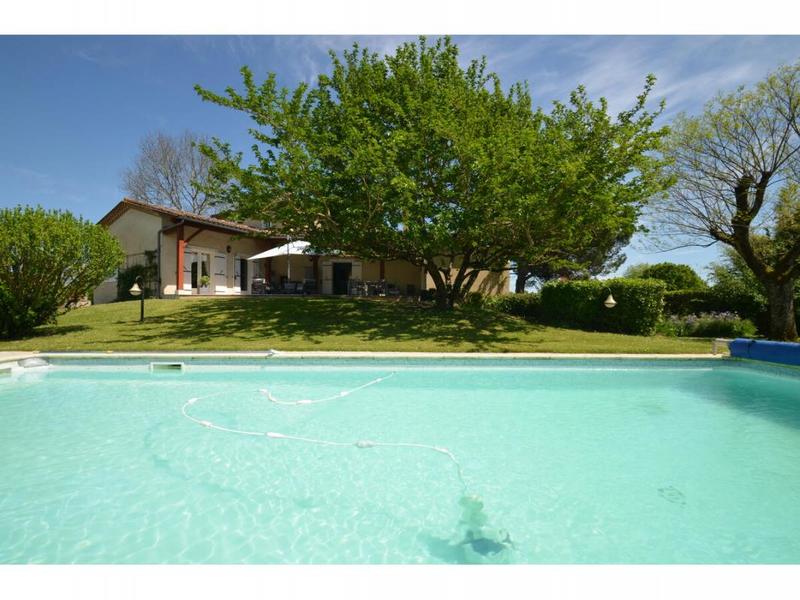 Demeure - 170 m² - 7 pièces