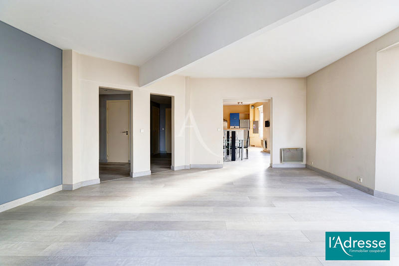 Appartement - 93 m² - 4 pièces