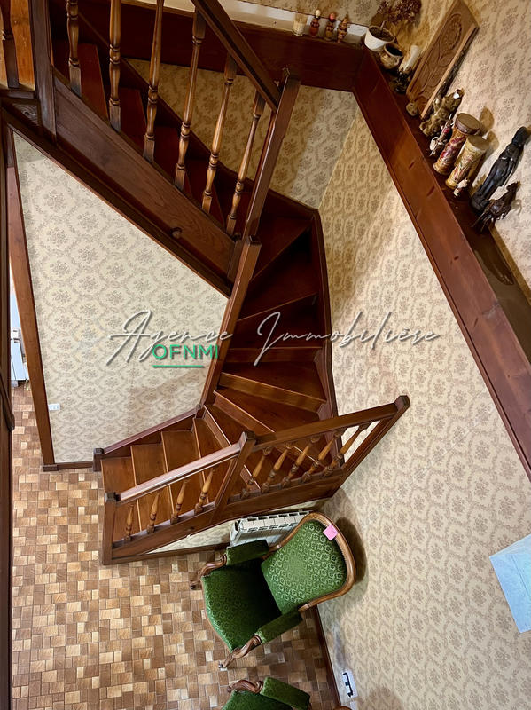 Maison - 146 m² - 6 pièces