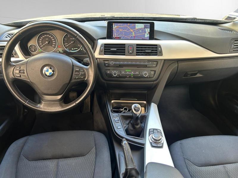 Bmw Série 3 320d dynamics business