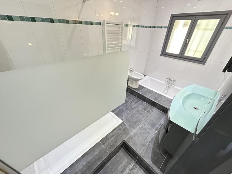 Villa - 175 m² - 6 pièces