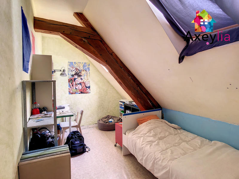 Maison - 265 m² - 8 pièces