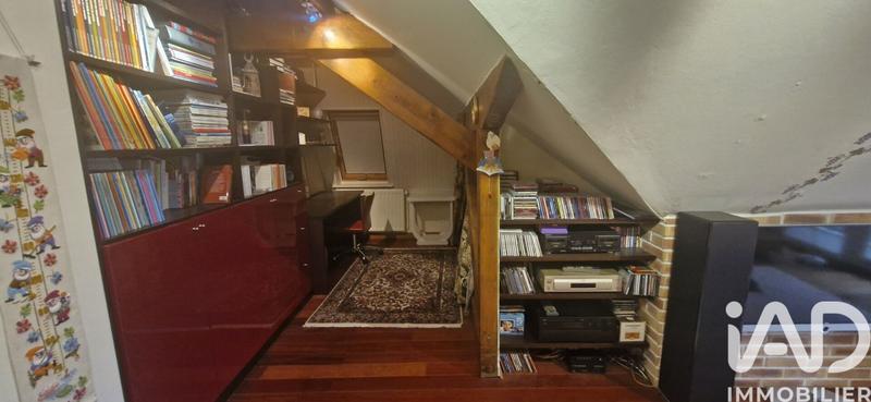 Maison - 180 m² - 10 pièces