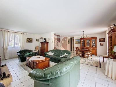 Maison - 164 m² - 5 pièces