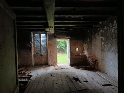 Maison - 158 m² - 2 pièces