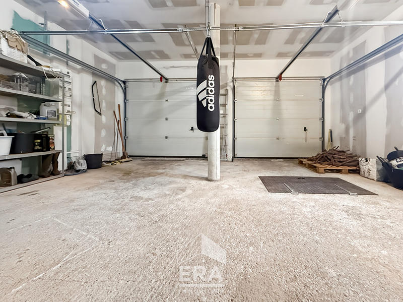 Maison - 174 m² - 7 pièces