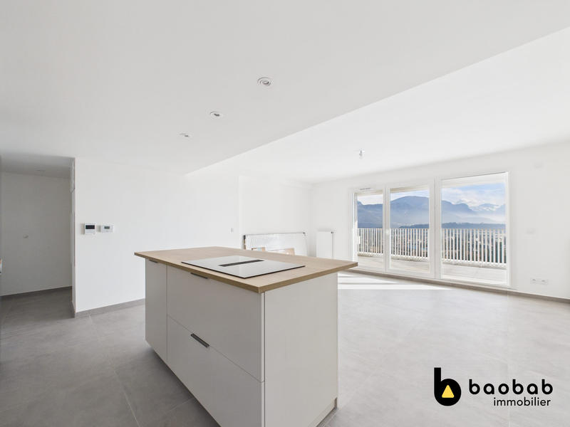 Appartement - 94 m² - 4 pièces