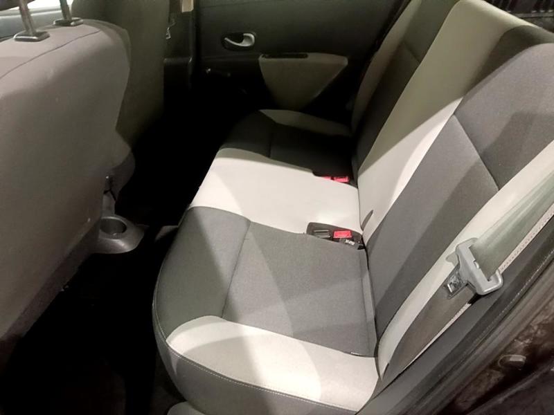 Renault Clio III 1.2 16v 75 Pack Clim