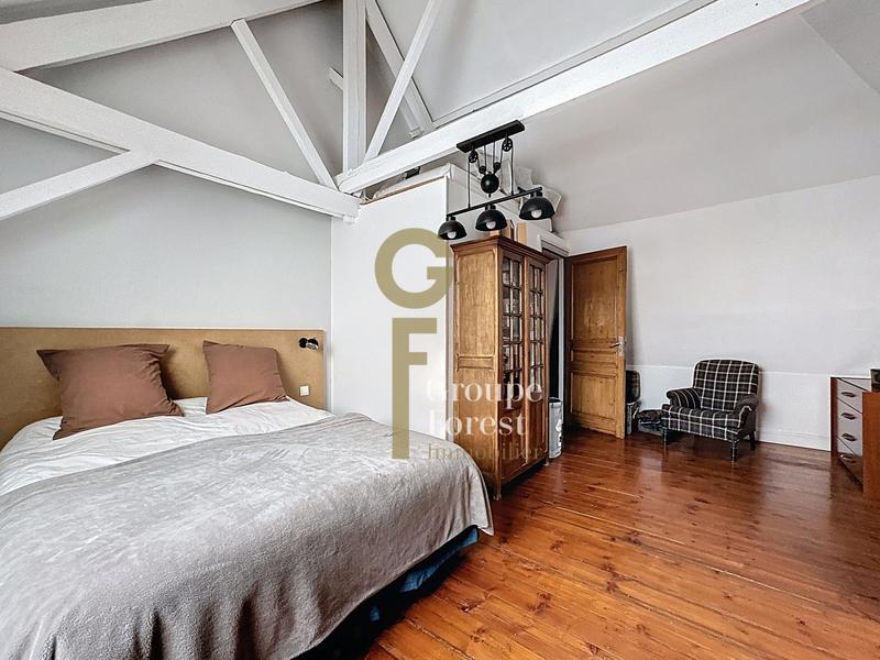 Duplex - 177 m² - 7 pièces