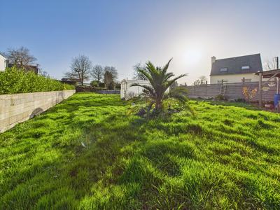 Maison traditionnelle - 90 m² - 4 pièces