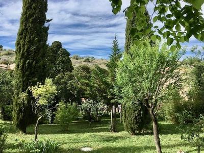 Maison de maîtres - 1 200 m² - 7 pièces