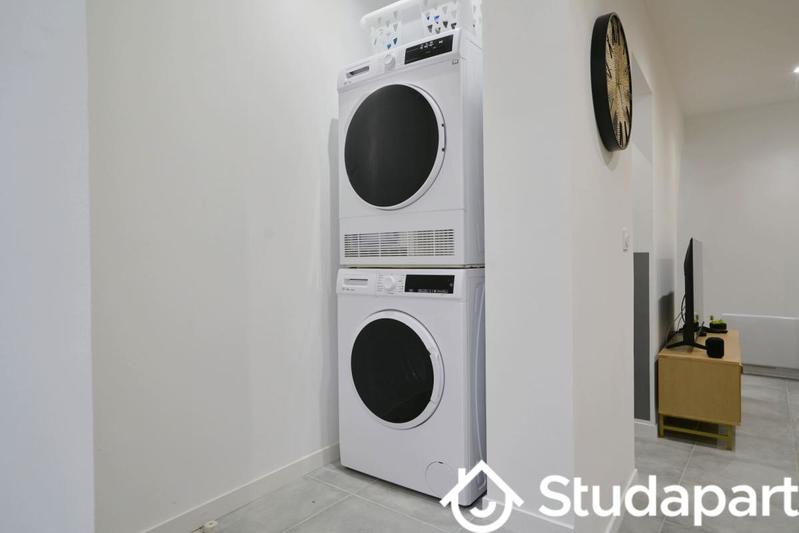 Chambre - 11 m² - 1 pièce