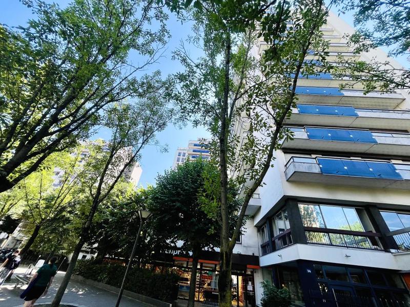 Appartement - 127 m² - 6 pièces