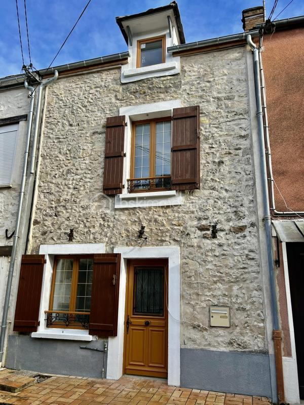 Maison - 70 m² - 4 pièces