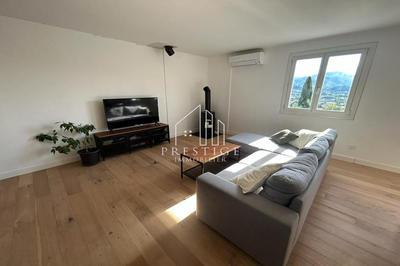 Maison - 148 m² - 5 pièces