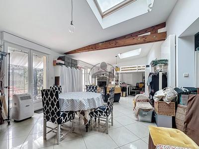 Maison - 137 m² - 5 pièces