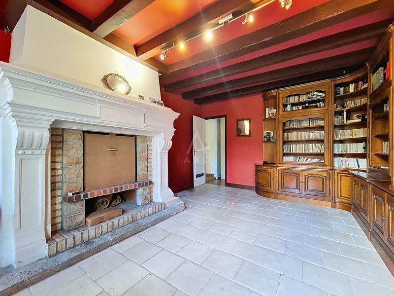 Maison - 575 m² - 16 pièces