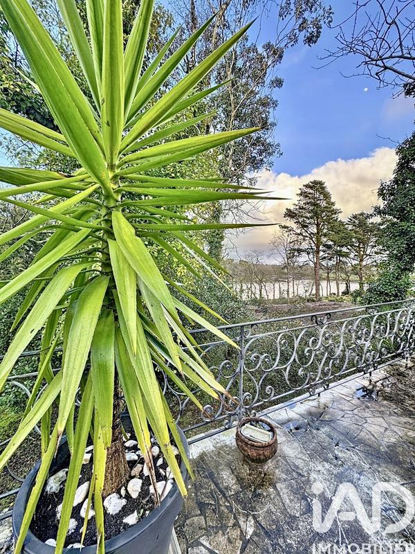 Maison - 154 m² - 8 pièces