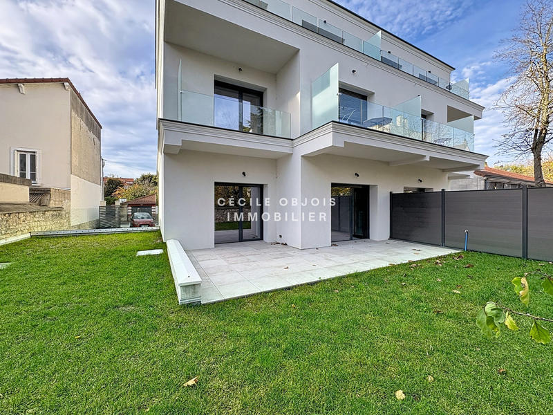 Appartement - 83 m² - 4 pièces