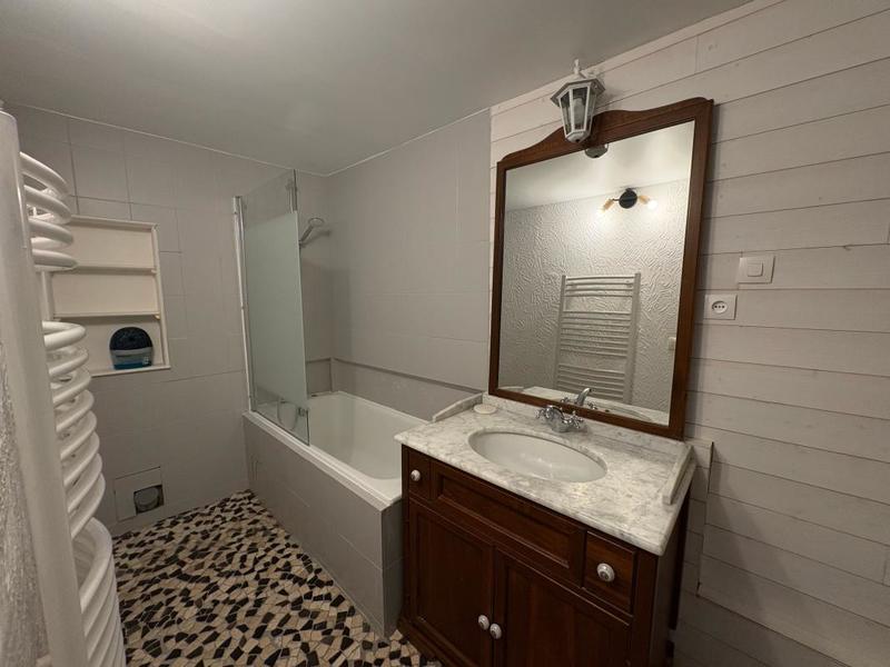 Appartement - 67 m² - 2 pièces