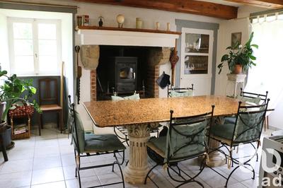 Maison - 180 m² - 6 pièces