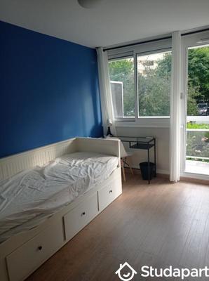 Chambre - 9 m² - 1 pièce